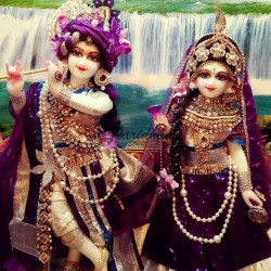 Radha and Krishna Statue Marble ISKCON Deities-Pair of Krishna Radha idol with clothes-Radha Krishna Moorti For Home Mandir & Office Radha and Krishna Statue Marble ISKCON Deities-Pair of Krishna Radha idol with clothes-Radha Krishna Moorti For Home Mandir & Office