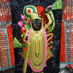 Dwarkadhish Black Marble Shri Nath Ji Statue-Shrinath Ji idol-Indian Shrinathji Figure Statue-Shrinathji Statue At Home Mandir Office