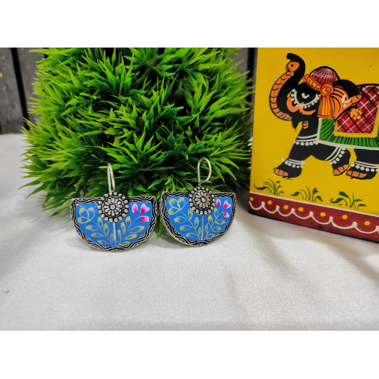 Hook Earrings Hook Earrings